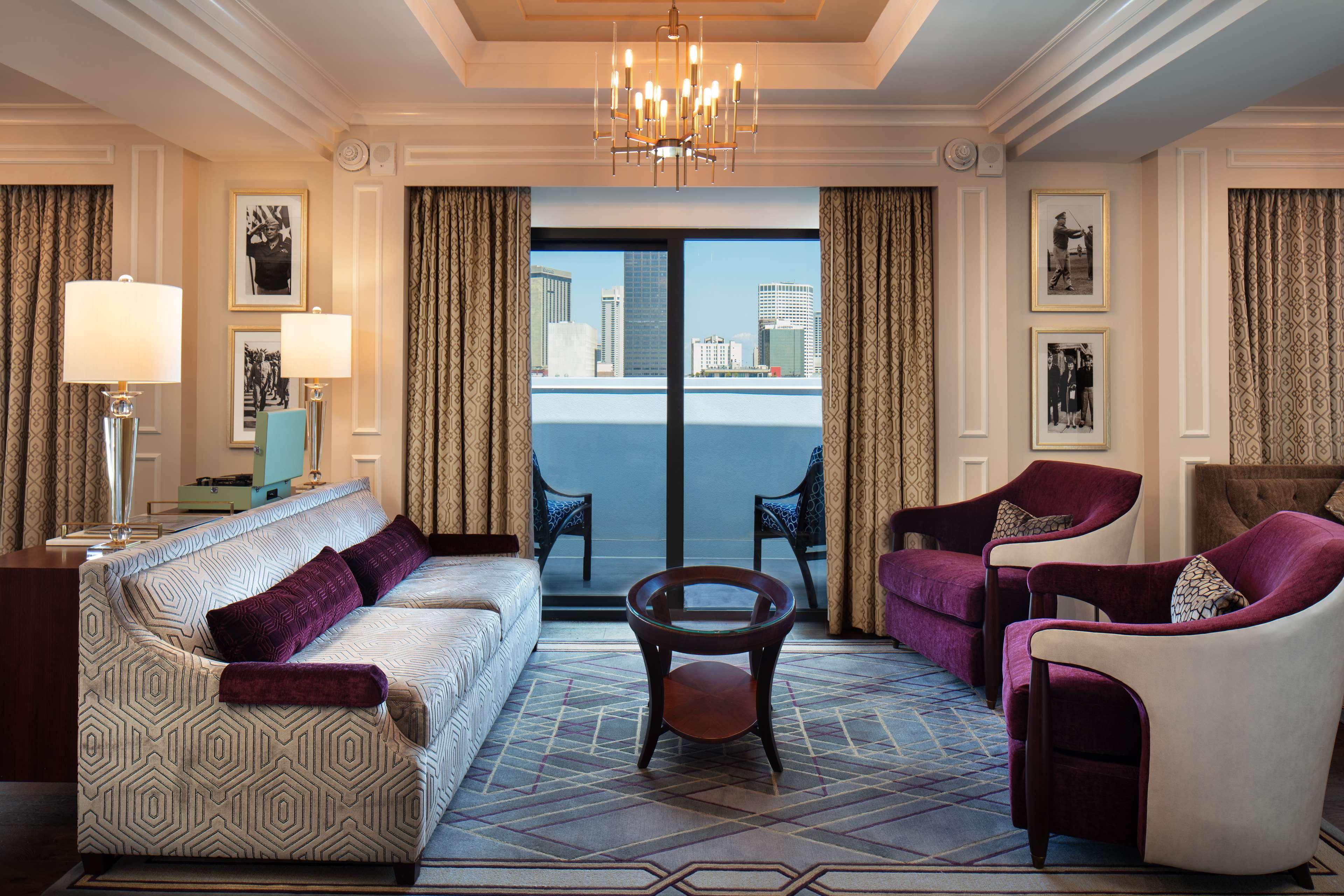 The Higgins Hotel New Orleans, Curio Collection By Hilton Exterior photo