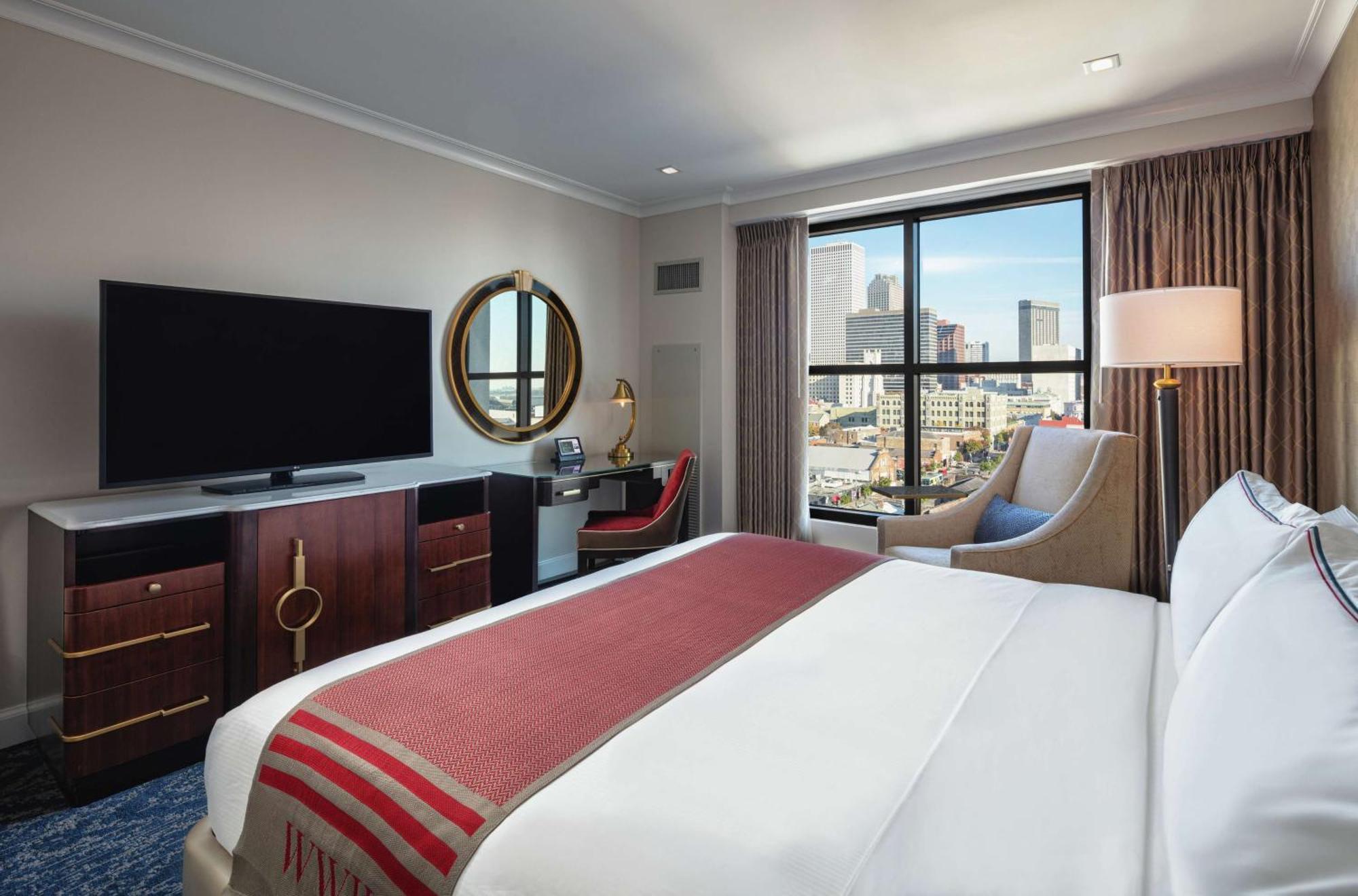 The Higgins Hotel New Orleans, Curio Collection By Hilton Exterior photo