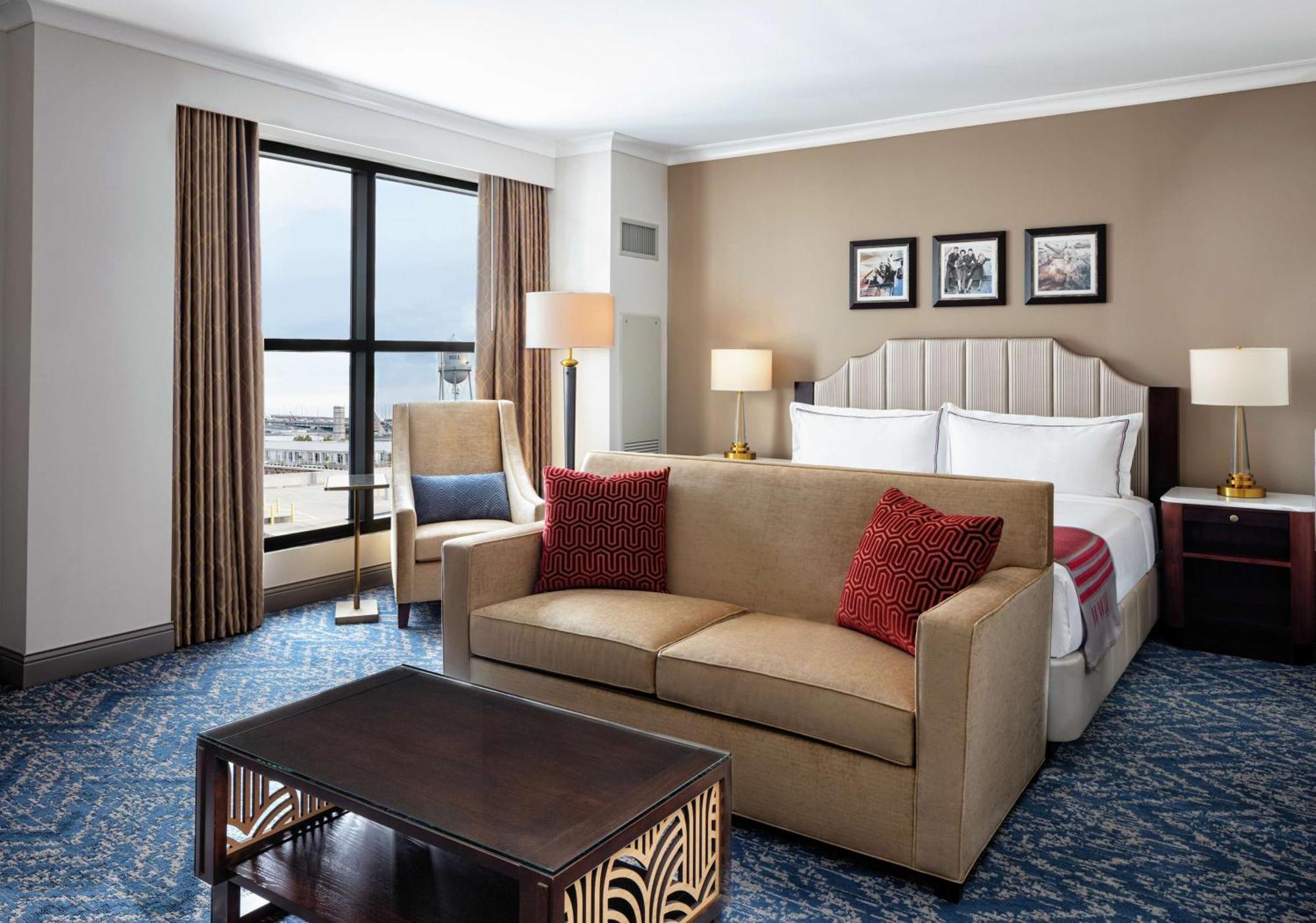 The Higgins Hotel New Orleans, Curio Collection By Hilton Exterior photo