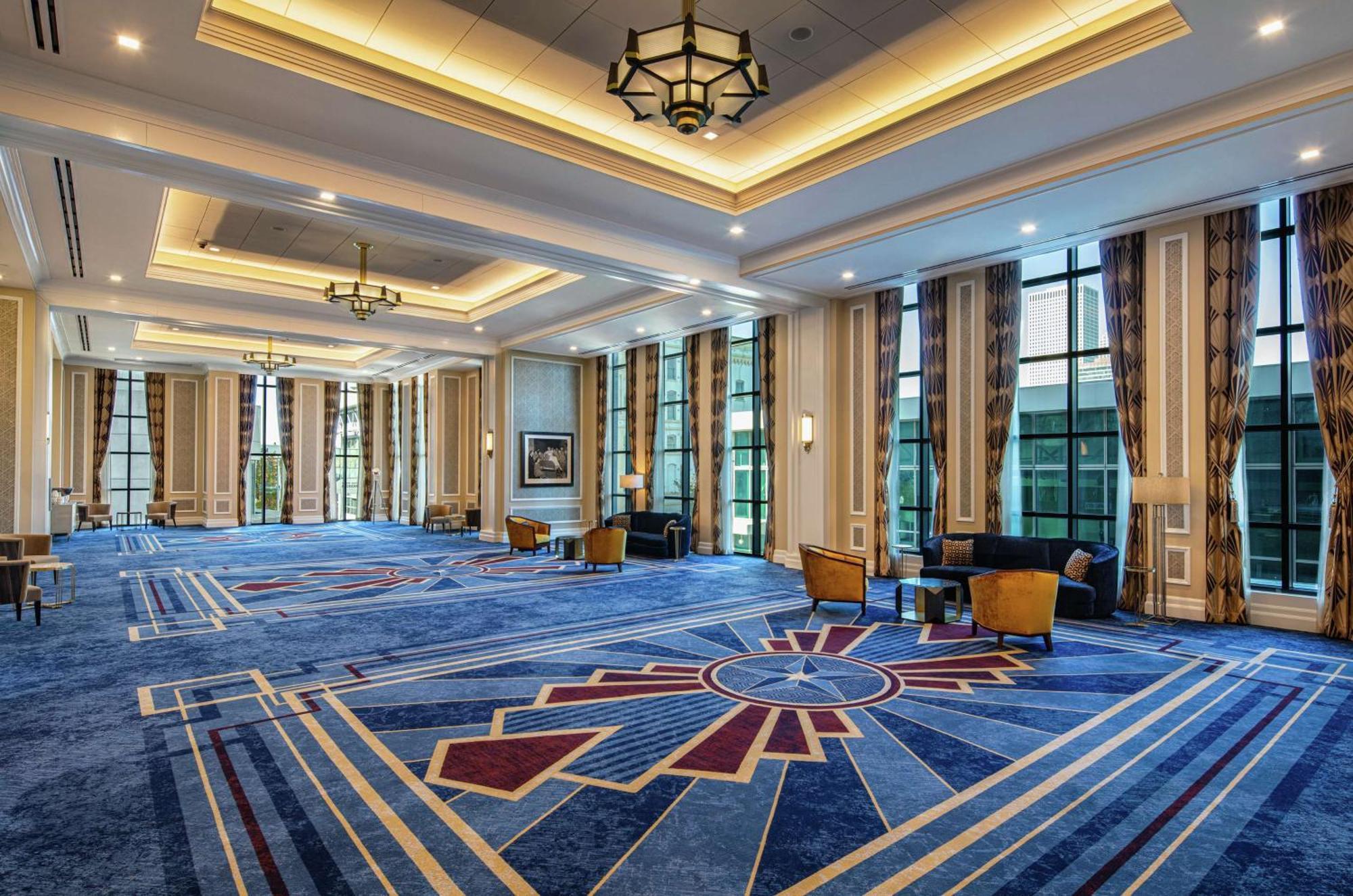 The Higgins Hotel New Orleans, Curio Collection By Hilton Exterior photo